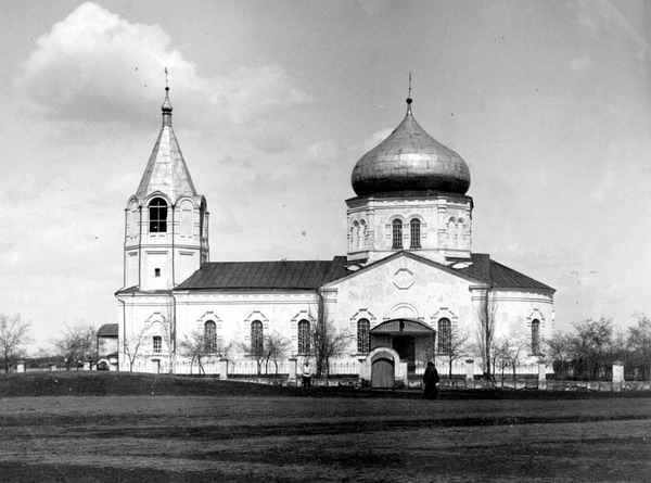 Архангельская церковь Петровской станицы